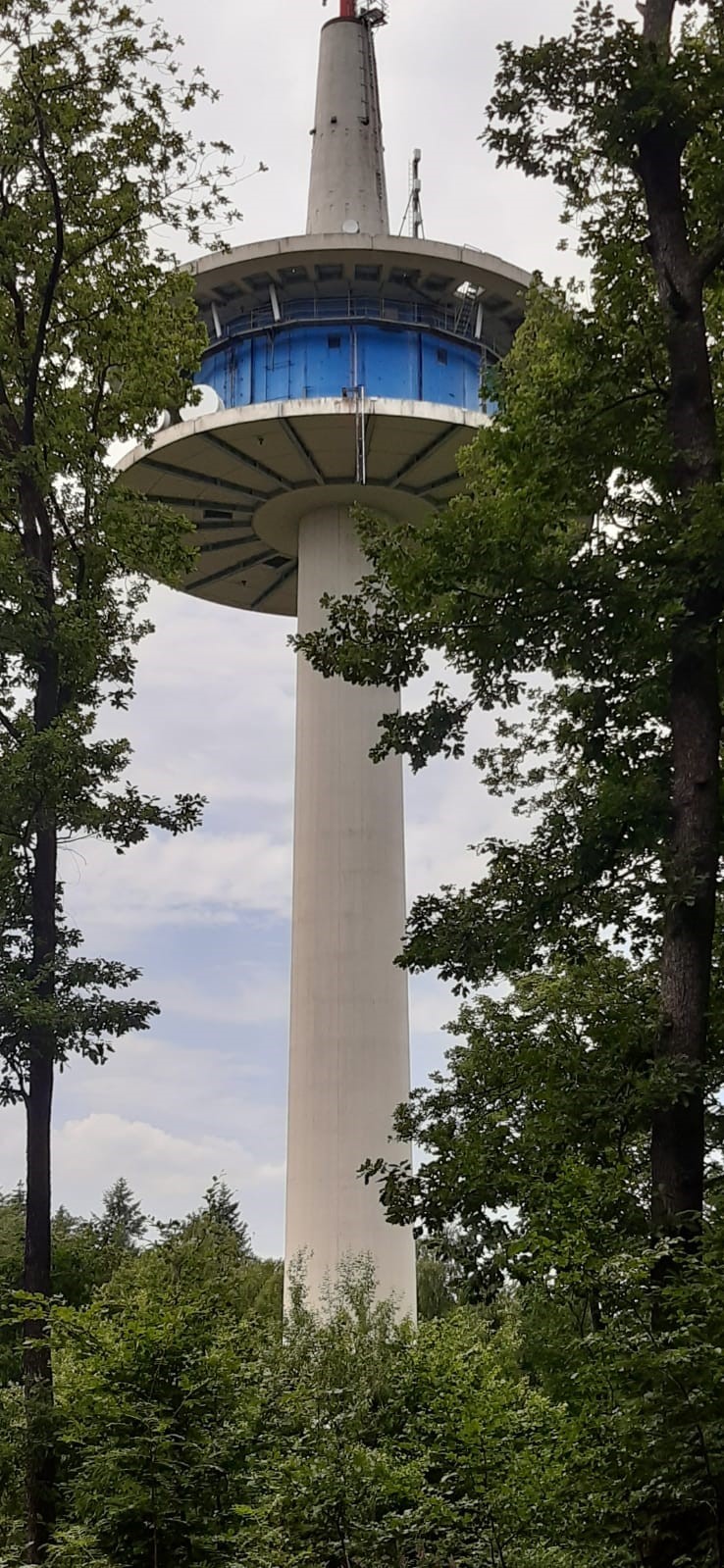 am Fernsehturm vorbei... am Fernsehturm vorbei...